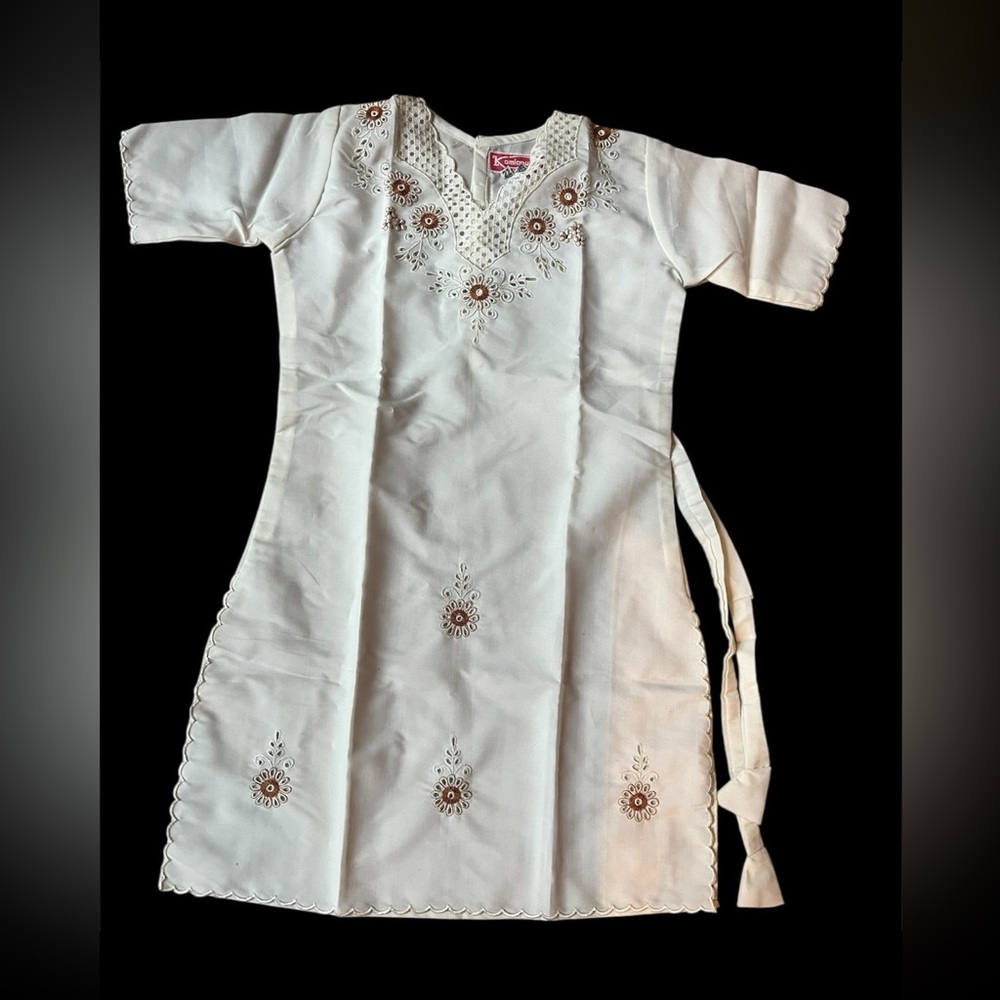 Kamlapure size 22 Embroidered cream Tunic Dress